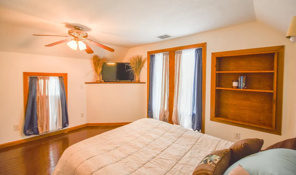203 S Main Street Montgomery Village MI 49255