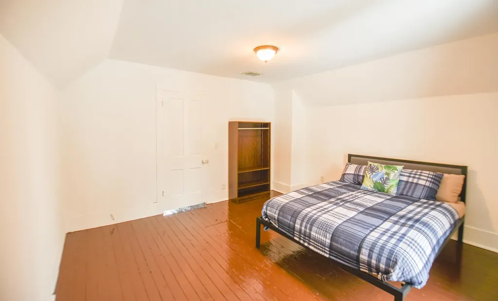 203 S Main Street Montgomery Village MI 49255