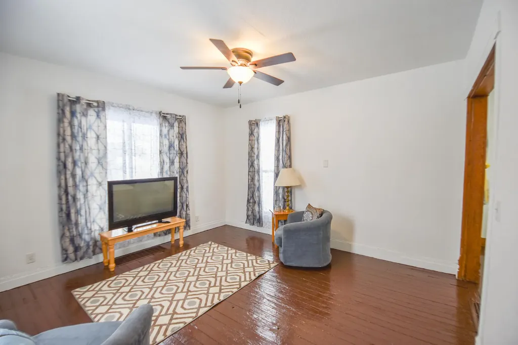 203 S Main Street Montgomery Village MI 49255
