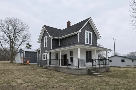 203 S Main Street Montgomery Village MI 49255