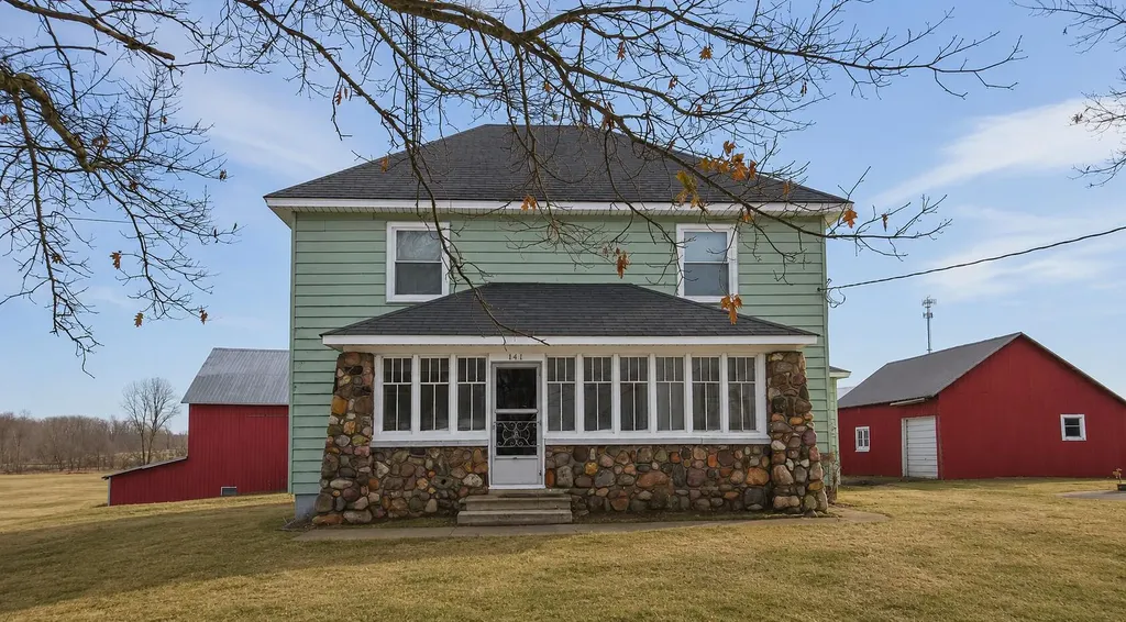141 S Snow Prairie Road Bethel Township MI 49036