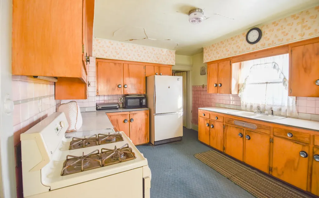 141 S Snow Prairie Road Bethel Township MI 49036