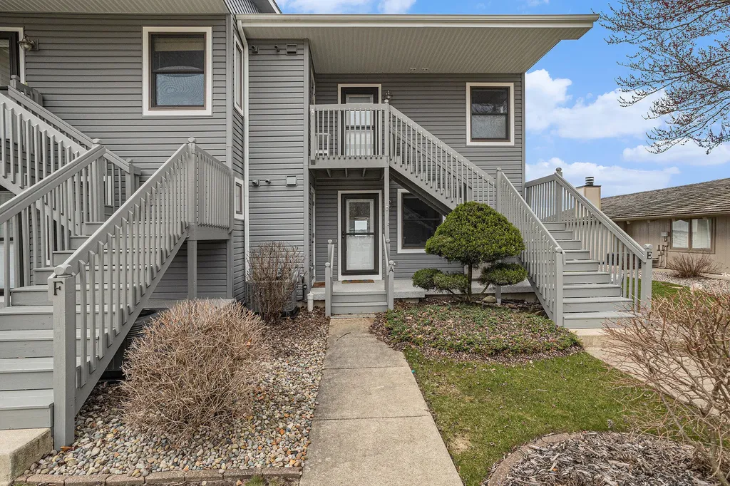 566 Lake Drive Ovid Township MI 49036
