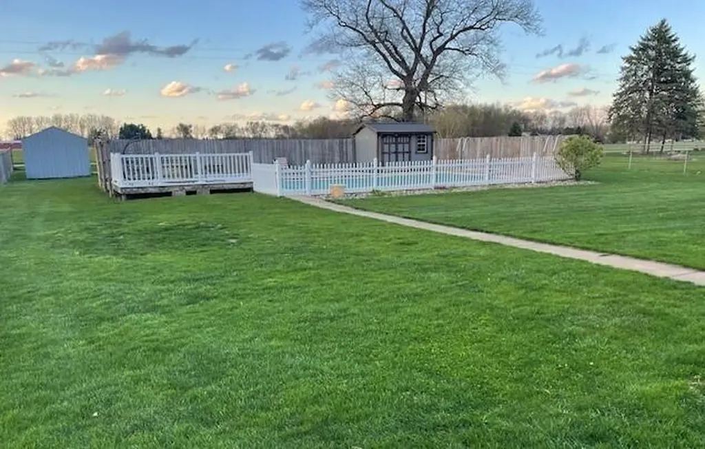 232 Lyn Brook Drive Girard Township MI 49036