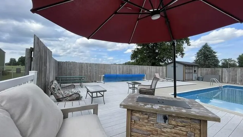 232 Lyn Brook Drive Girard Township MI 49036