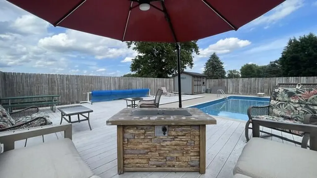232 Lyn Brook Drive Girard Township MI 49036