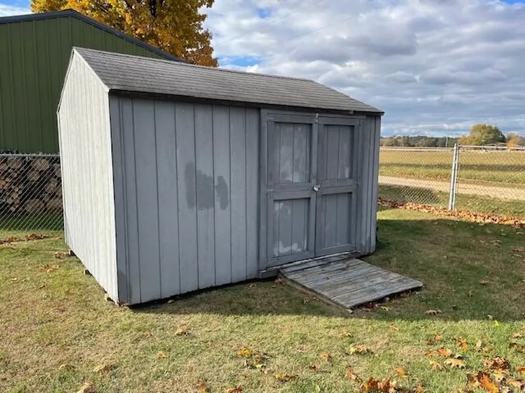 232 Lyn Brook Drive Girard Township MI 49036