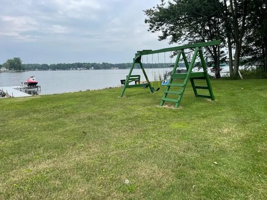 232 Lyn Brook Drive Girard Township MI 49036