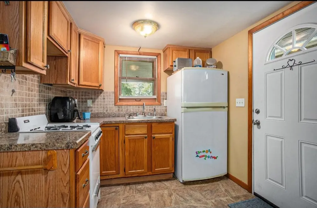 268 Paradise Island Drive Coldwater City MI 49036