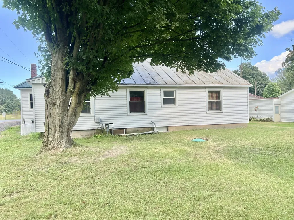 4048 Bankers Road Cambria Township MI 49242