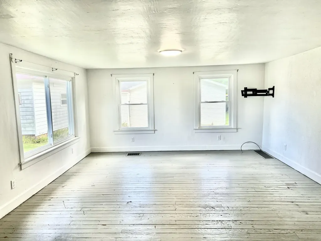 4048 Bankers Road Cambria Township MI 49242
