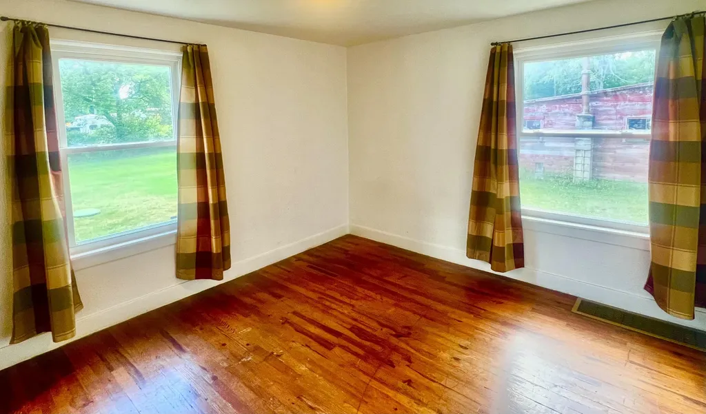 4048 Bankers Road Cambria Township MI 49242