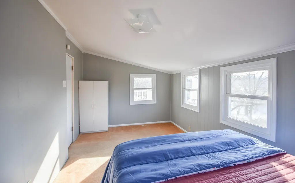 127 W High Street Union Township MI 49094