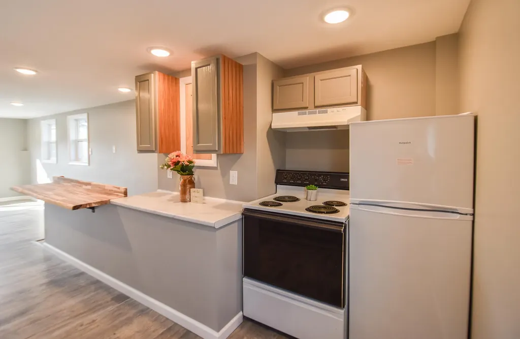 127 W High Street Union Township MI 49094