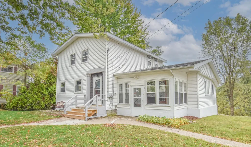 127 W High Street Union Township MI 49094
