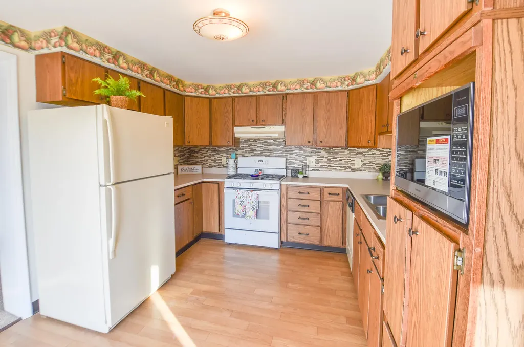 127 W High Street Union Township MI 49094