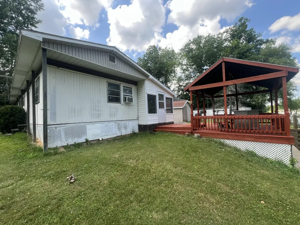 6915 Rowley Drive Jefferson Township MI 49266