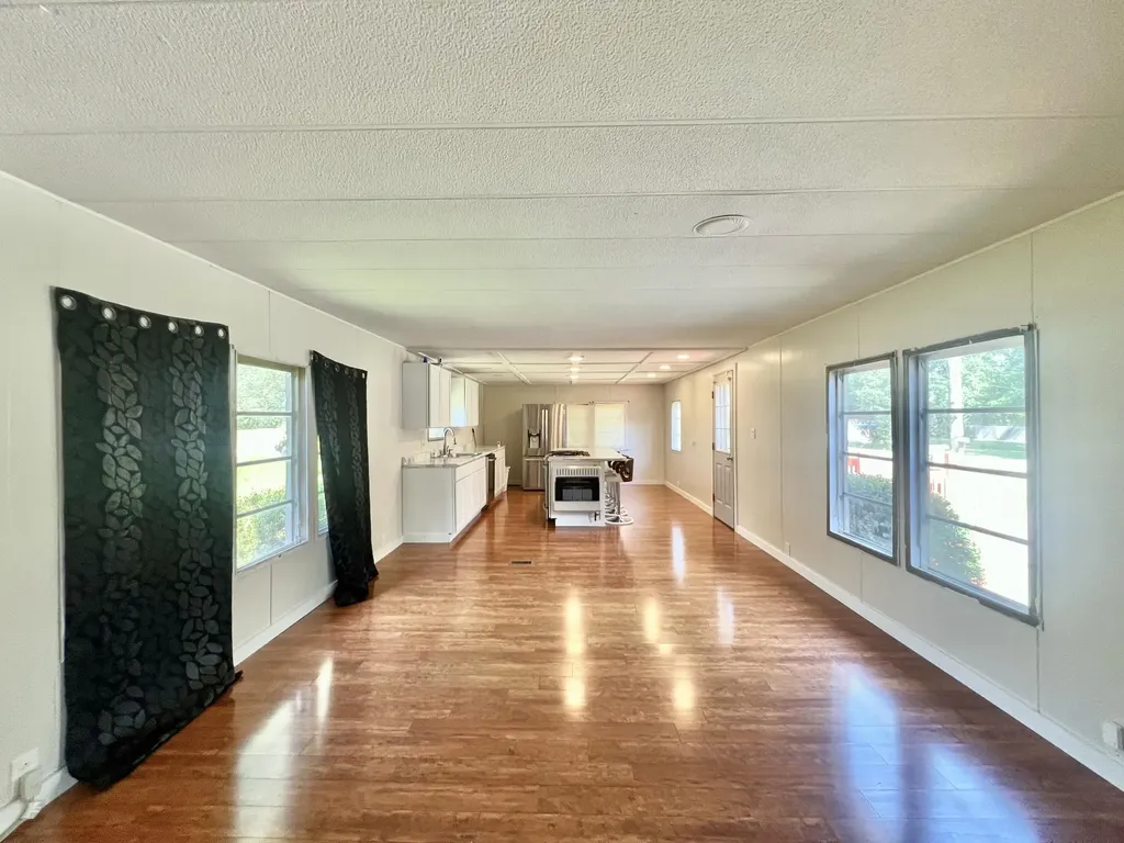 6915 Rowley Drive Jefferson Township MI 49266
