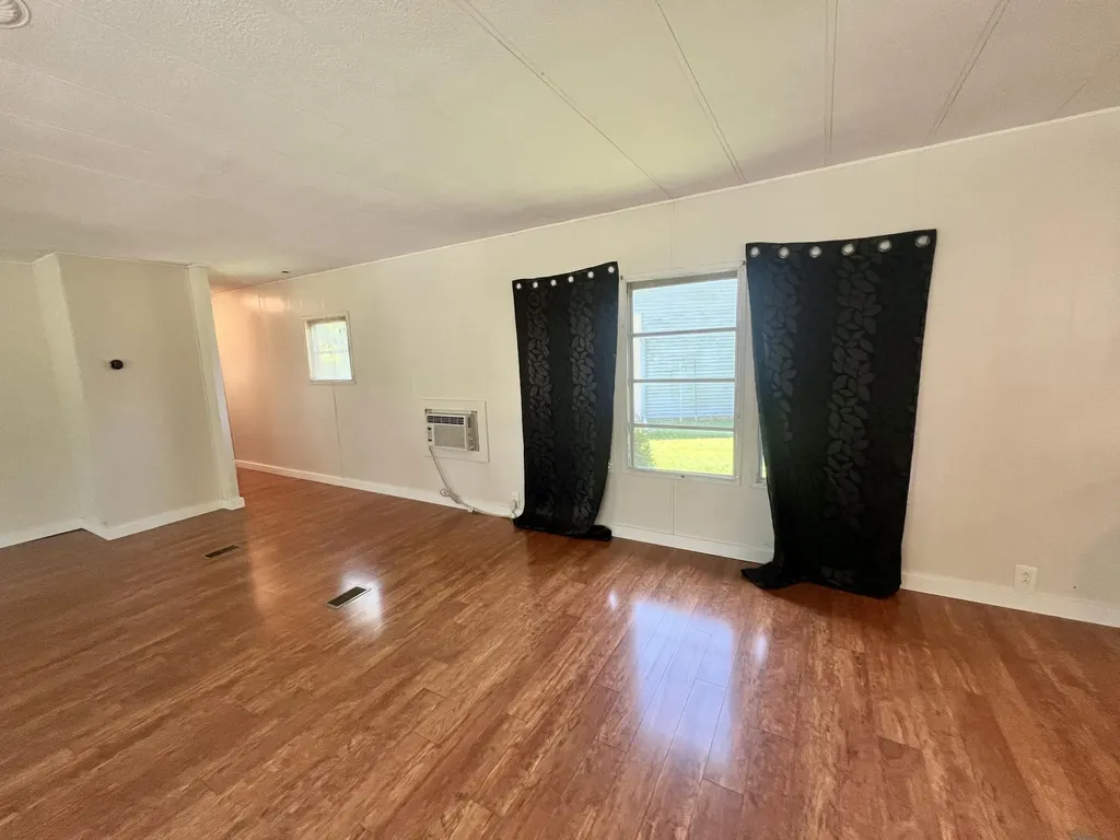 6915 Rowley Drive Jefferson Township MI 49266