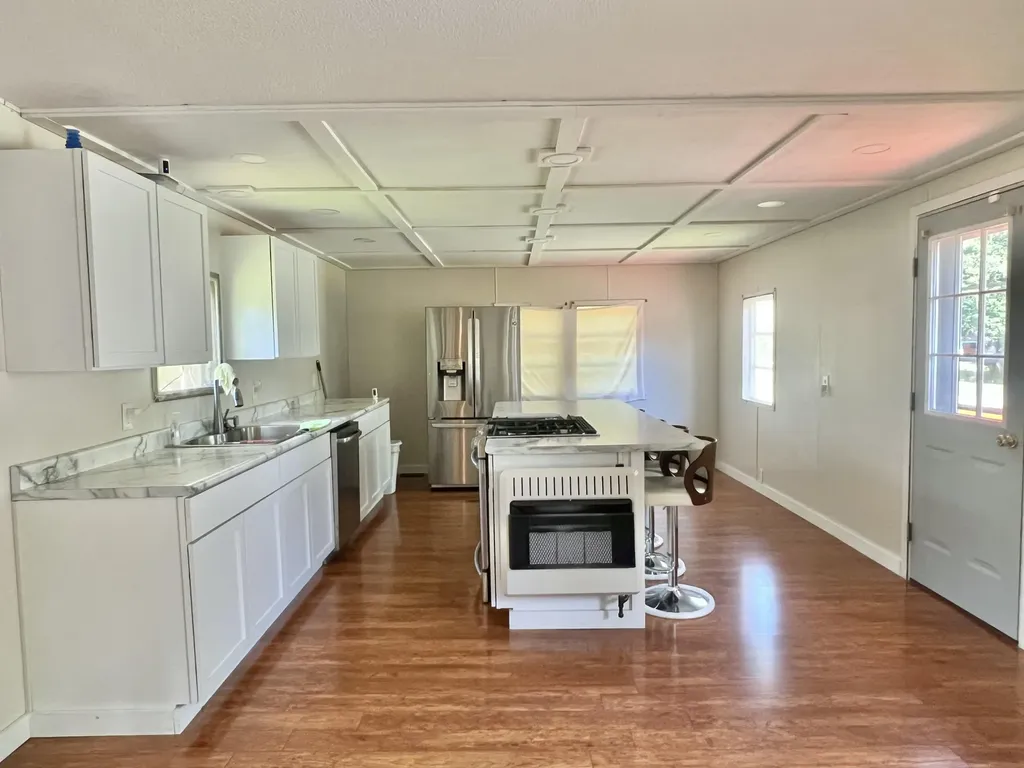 6915 Rowley Drive Jefferson Township MI 49266