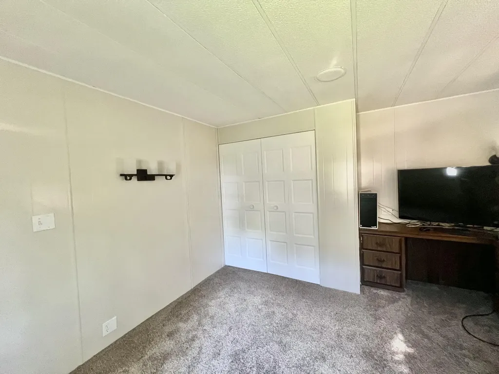 6915 Rowley Drive Jefferson Township MI 49266