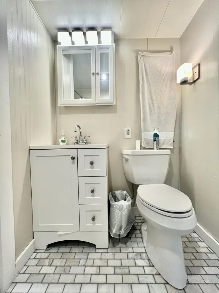 6915 Rowley Drive Jefferson Township MI 49266