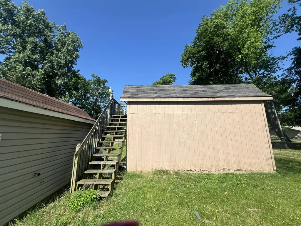 6915 Rowley Drive Jefferson Township MI 49266