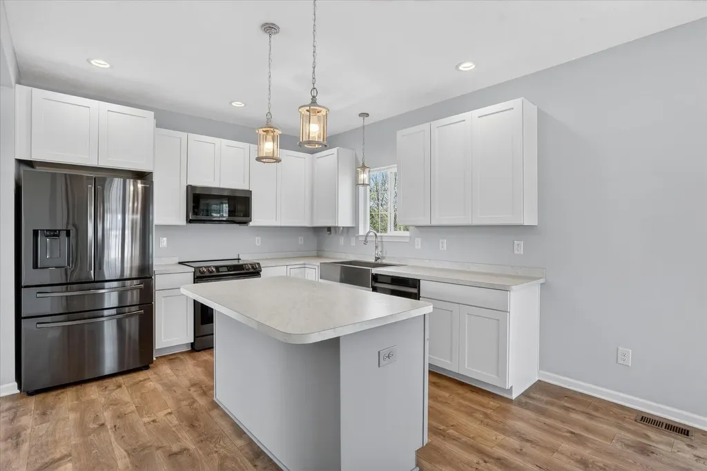 447 Oakwood Drive Charlotte City MI 48813