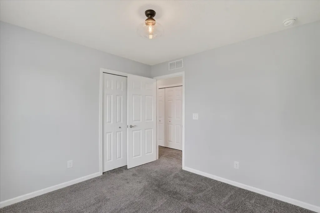 447 Oakwood Drive Charlotte City MI 48813