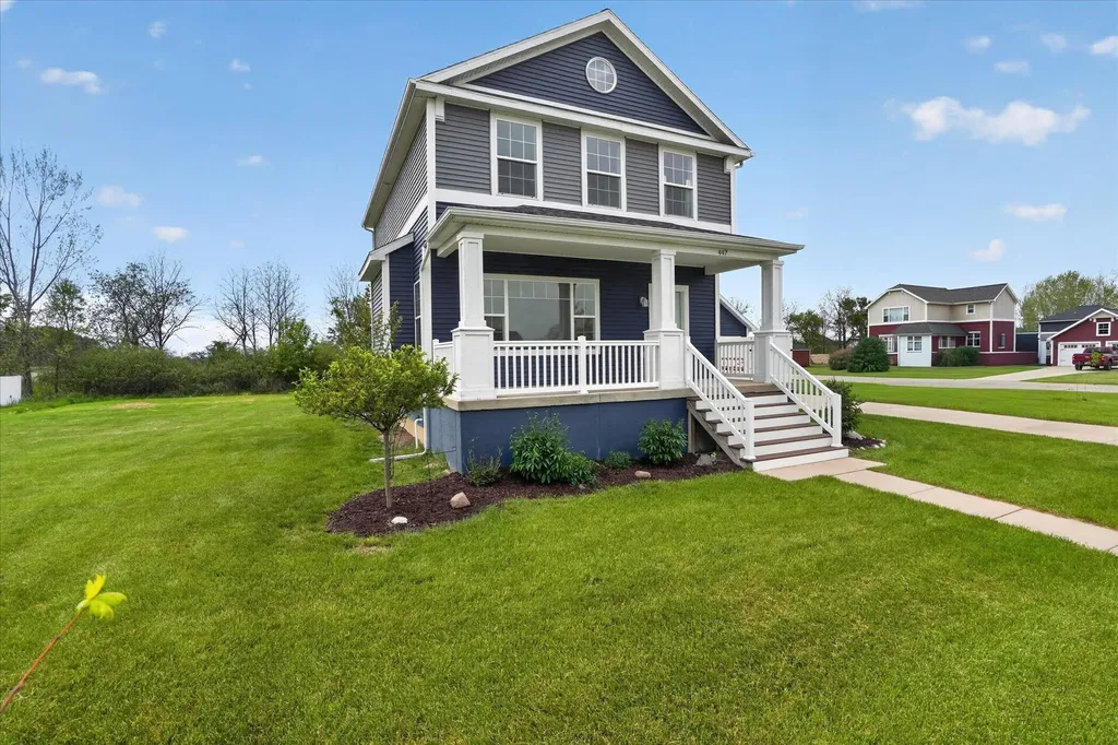 447 Oakwood Drive Charlotte City MI 48813