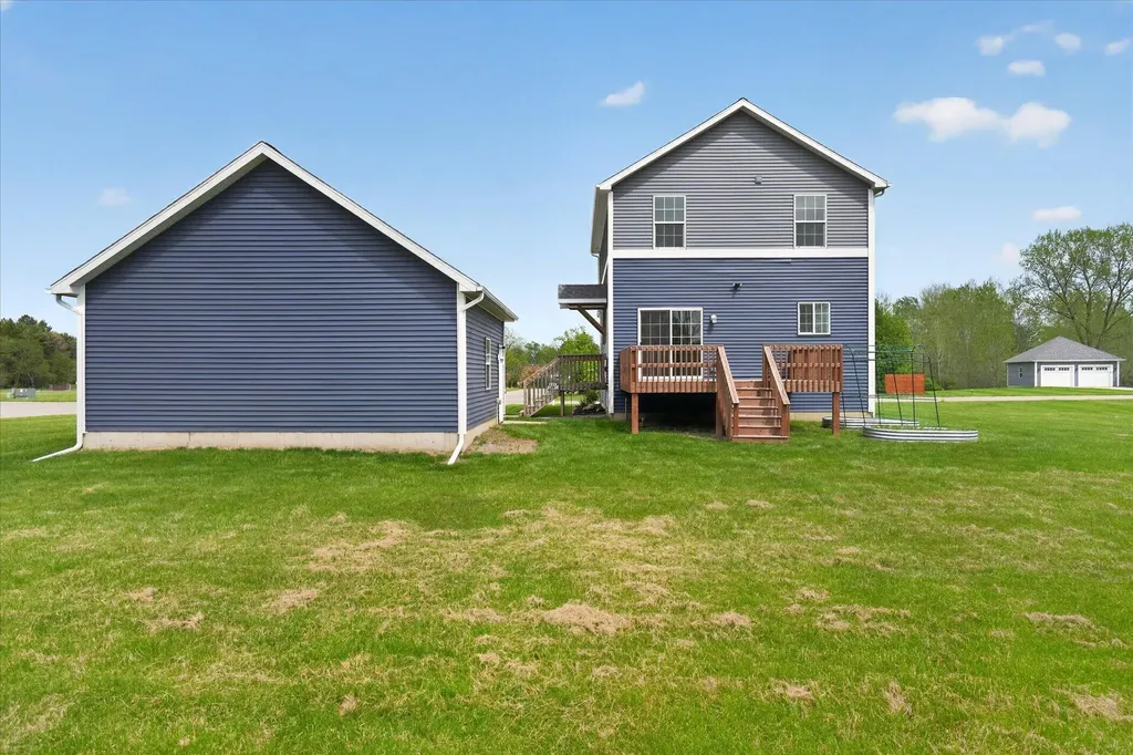 447 Oakwood Drive Charlotte City MI 48813