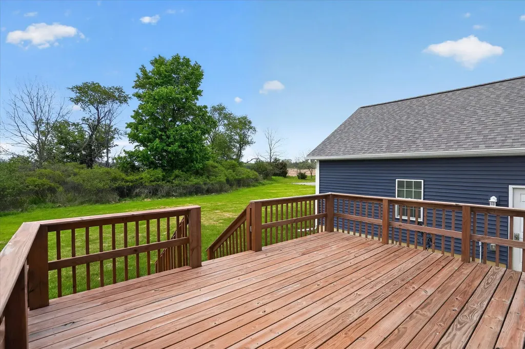 447 Oakwood Drive Charlotte City MI 48813