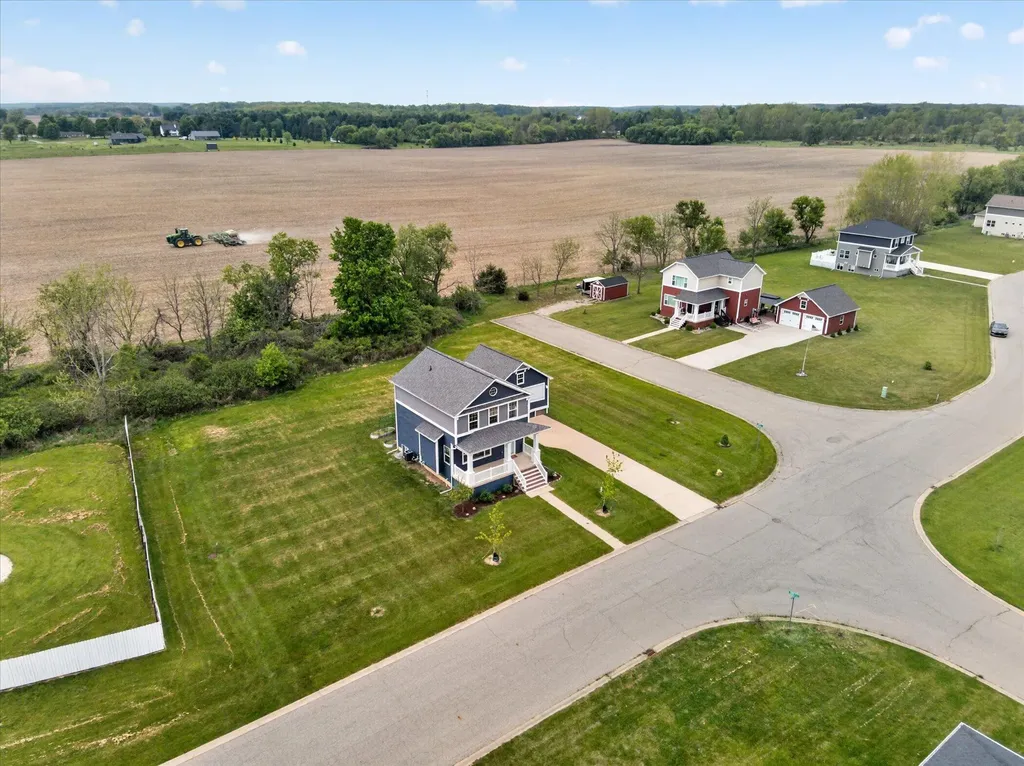 447 Oakwood Drive Charlotte City MI 48813
