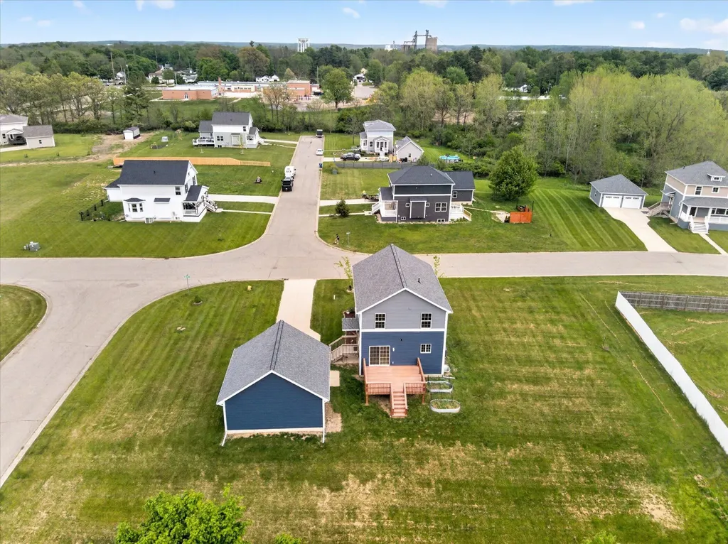 447 Oakwood Drive Charlotte City MI 48813