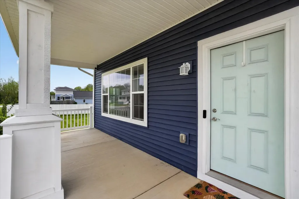 447 Oakwood Drive Charlotte City MI 48813