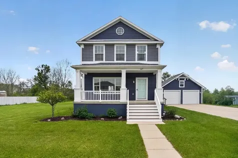 447 Oakwood Drive Charlotte City MI 48813