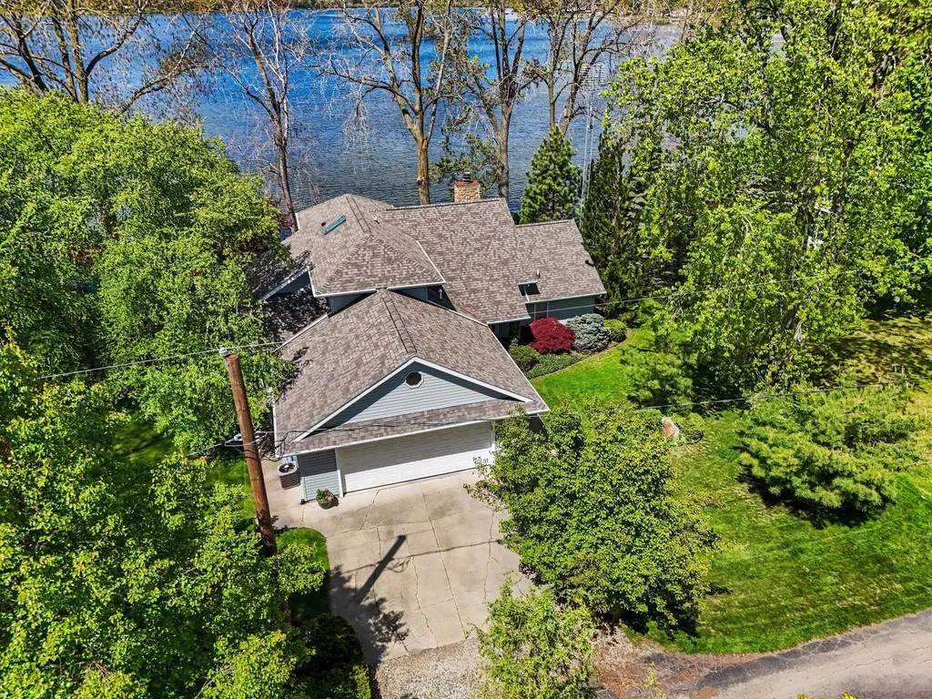 930 Nature Lane Kinderhook Township MI 49255