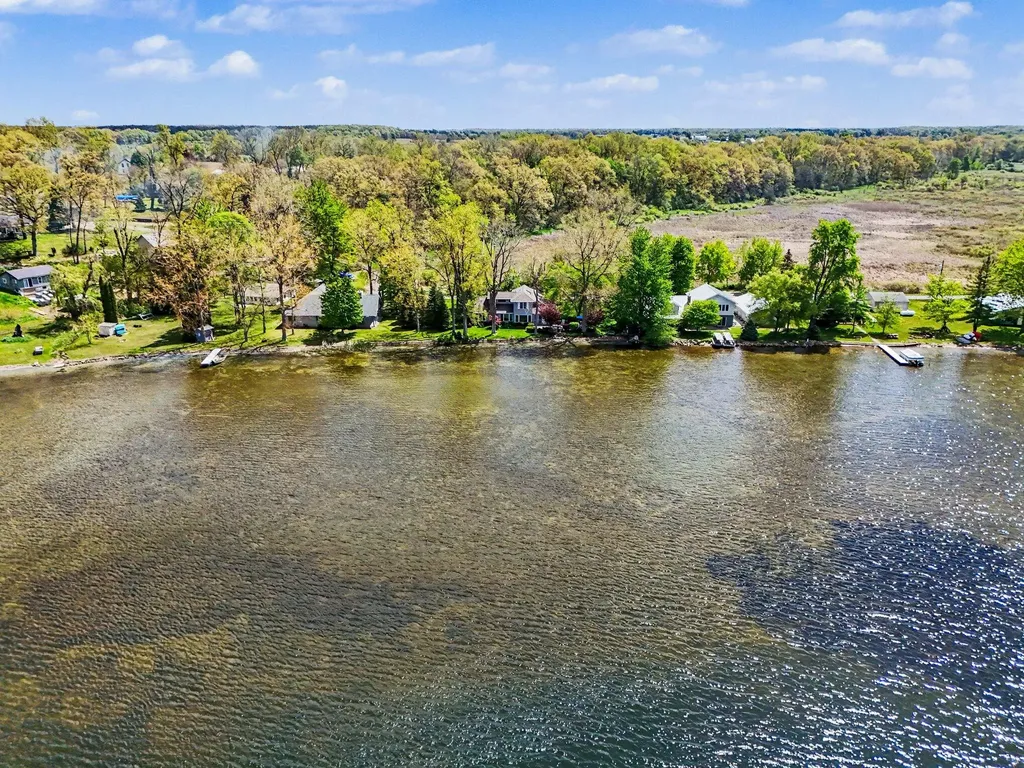 930 Nature Lane Kinderhook Township MI 49255