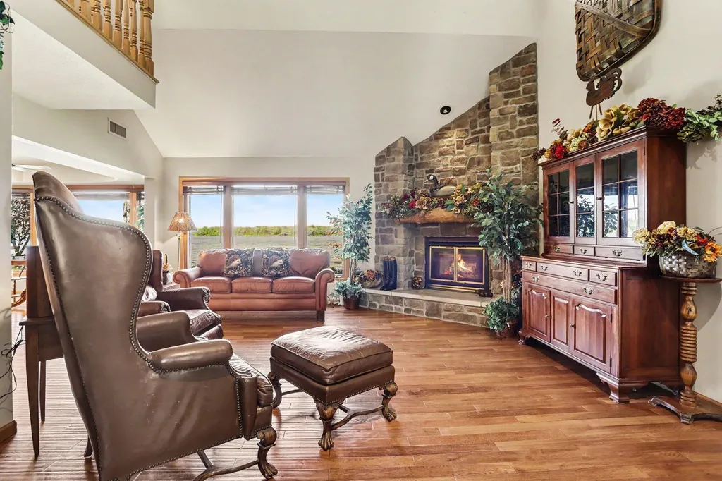 930 Nature Lane Kinderhook Township MI 49255