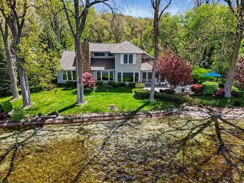 930 Nature Lane Kinderhook Township MI 49255