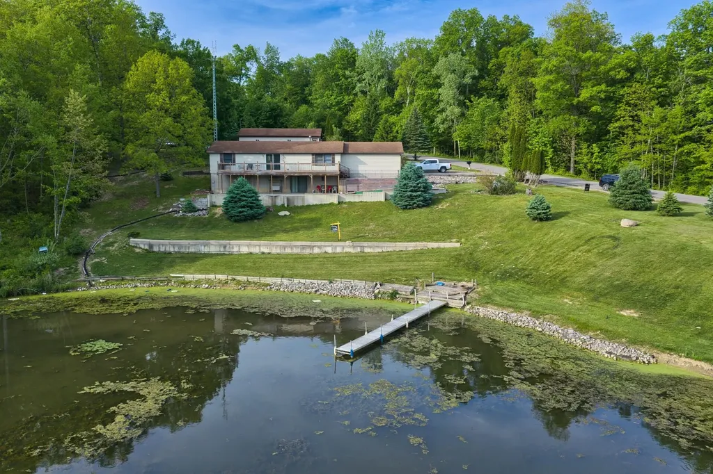 14120 Tyson Trail Amboy Township MI 49232