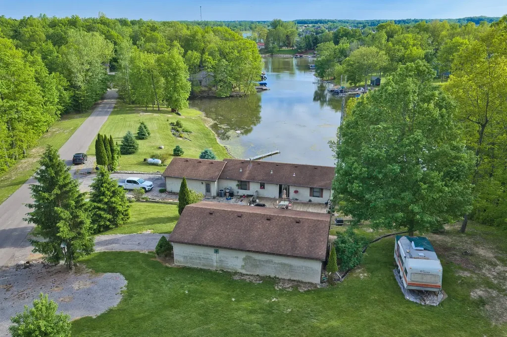 14120 Tyson Trail Amboy Township MI 49232