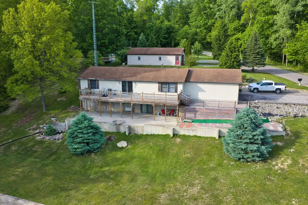 14120 Tyson Trail Amboy Township MI 49232