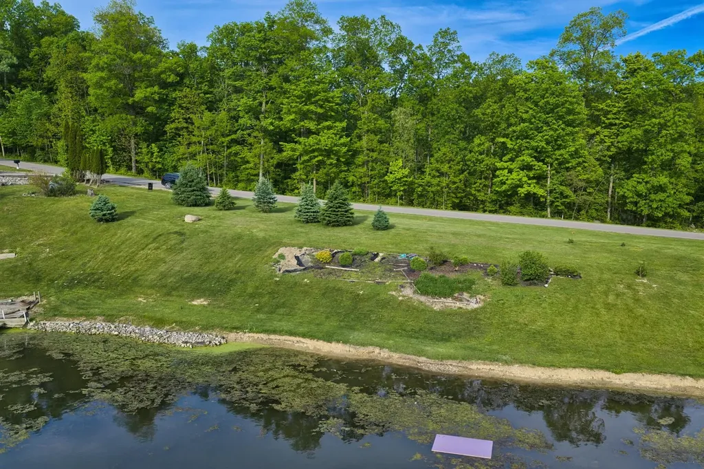 14120 Tyson Trail Amboy Township MI 49232
