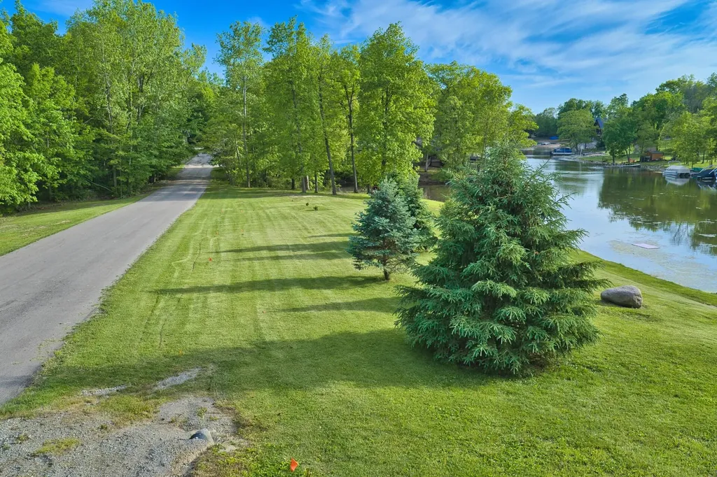 14120 Tyson Trail Amboy Township MI 49232