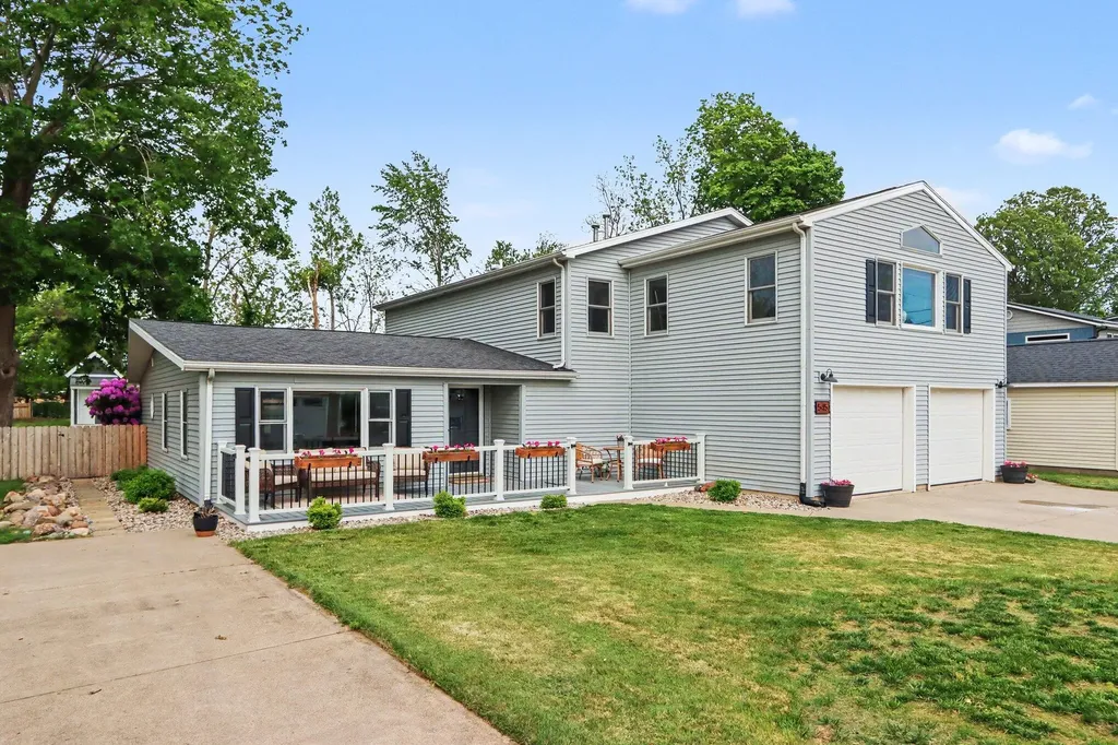 545 Lake Drive Ovid Township MI 49036