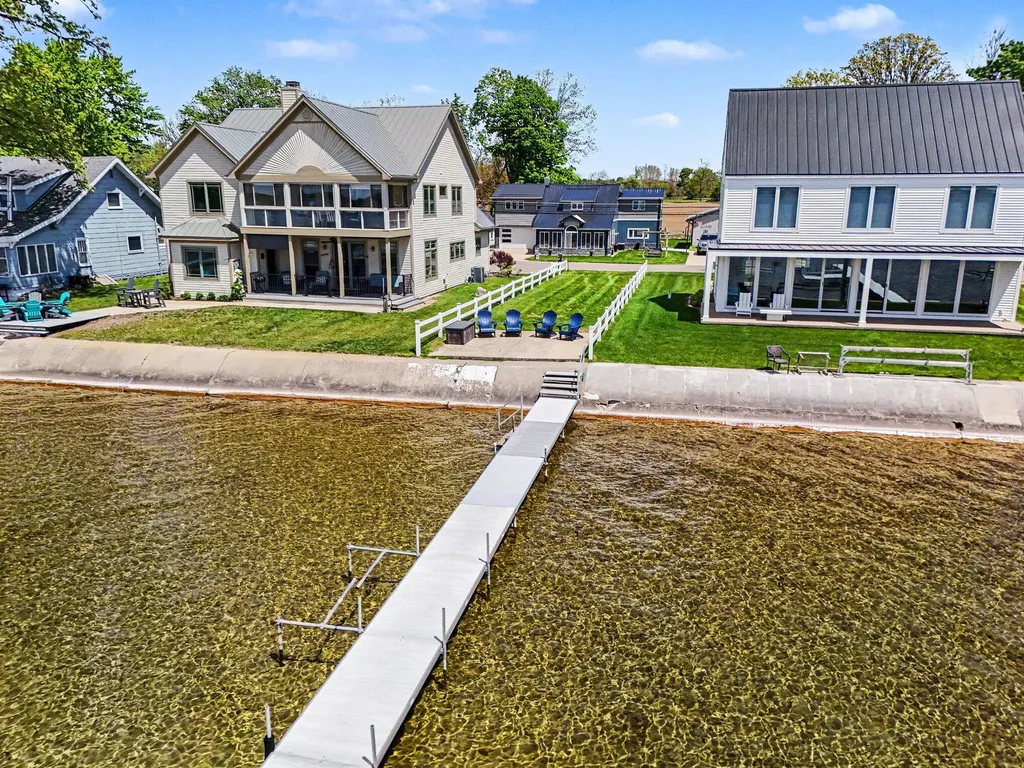545 Lake Drive Ovid Township MI 49036