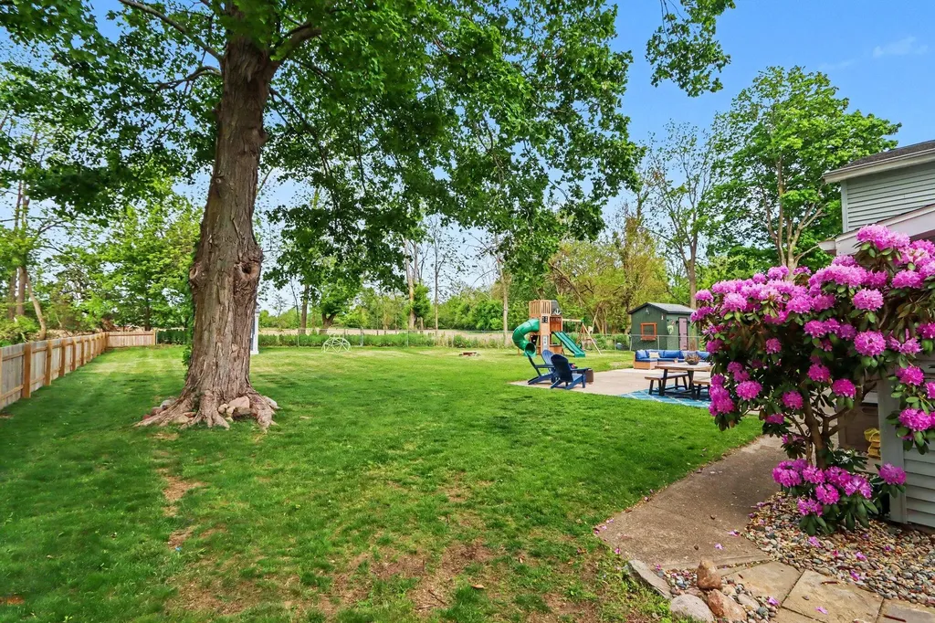 545 Lake Drive Ovid Township MI 49036