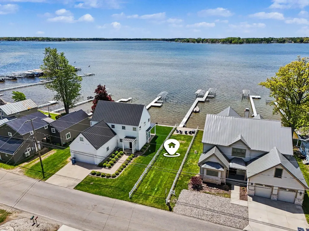 545 Lake Drive Ovid Township MI 49036