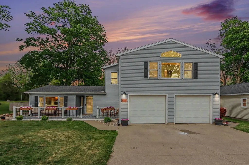 545 Lake Drive Ovid Township MI 49036